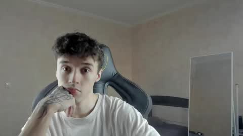 Snapshot of mason_warhol chatting on February 15, 2:47 pm Mason online show from February 15, 2:47 pm