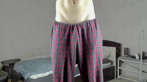 Snapshot of mason_warhol chatting on February 27, 8:20 pm Mason online show from February 27, 8:20 pm