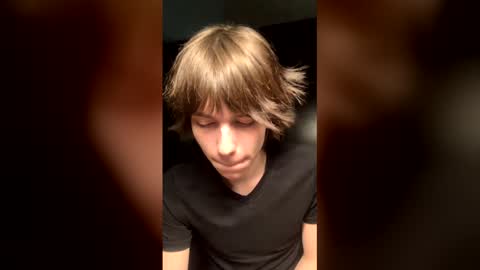 masonsilver_ online show from February 18, 1:18 pm