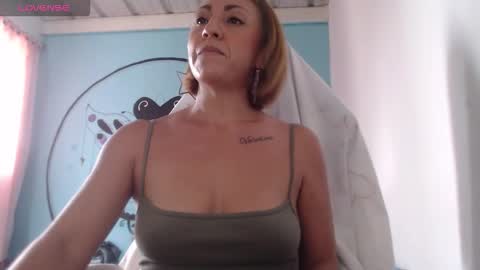 massiel ferreti online show from December 19, 9:11 pm