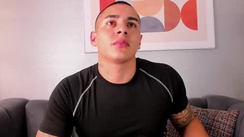Snapshot of massimocontie_ chatting on September 29, 8:13 pm Massimo Contie online show from September 29, 8:13 pm