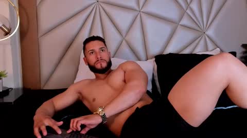 Massimo online show from March 12, 6:55 pm