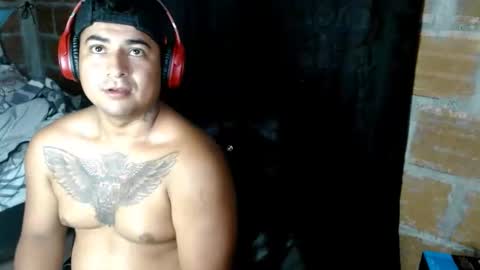 Snapshot of master_aron chatting on January 5, 7:50 pm master_aron online show from January 5, 7:50 pm