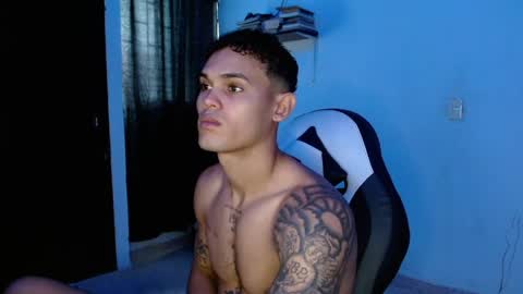 master_black777 online show from April 11, 12:20 pm