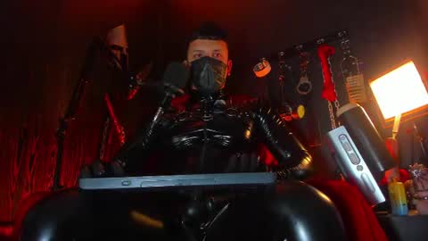 Master connor online show from August 3, 10:57 pm