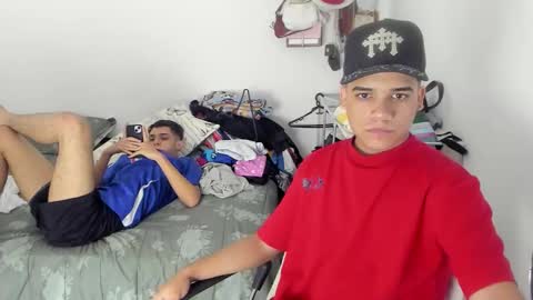 Snapshot of master_nea chatting on January 12, 6:35 pm master_nea online show from January 12, 6:35 pm