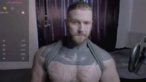 Snapshot of master_oil chatting on February 14, 12:36 pm Huge Alex online show from February 14, 12:36 pm