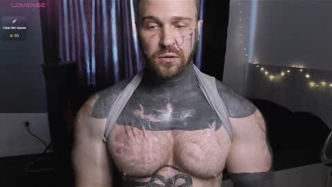 Snapshot of master_oil chatting on January 14, 10:10 am Huge Alex online show from January 14, 10:10 am