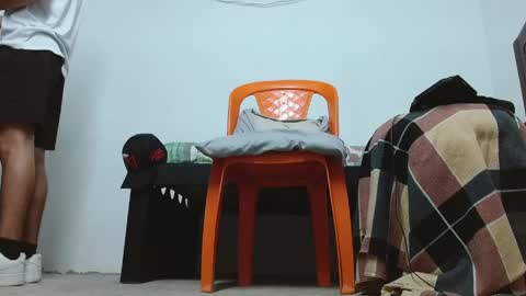 Snapshot of master_pig_ chatting on April 12, 11:04 am MASTER ALPHA online show from April 12, 11:04 am