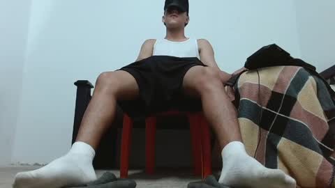 Snapshot of master_pig_ chatting on April 28, 10:31 am MASTER ALPHA online show from April 28, 10:31 am
