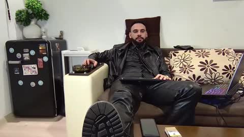 SIR online show from January 6, 8:50 pm