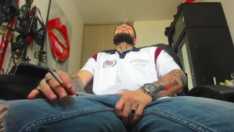 steven  online show from January 7, 4:48 pm