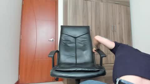 steven  online show from September 10, 9:26 pm