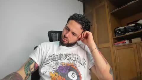 steven  online show from June 18, 11:20 pm