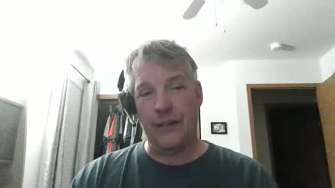 Snapshot of master_thorn chatting on September 27, 2:49 am Master Thorn online show from September 27, 2:49 am