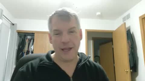 Snapshot of master_thorn chatting on January 8, 6:43 pm Master Thorn online show from January 8, 6:43 pm