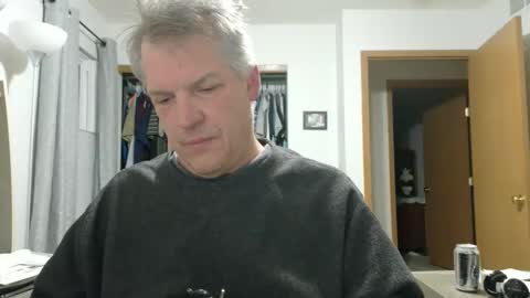 Snapshot of master_thorn chatting on February 28, 2:56 am Master Thorn online show from February 28, 2:56 am