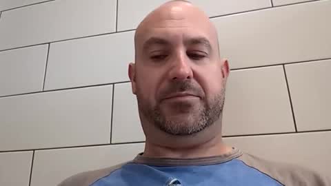 Snapshot of masterclass69er chatting on September 29, 1:27 pm Bob online show from September 29, 1:27 pm