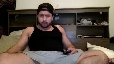 masterjames01 online show from January 18, 12:25 am