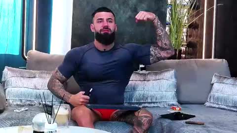 masterkingofmuscle online show from February 10, 7:26 am