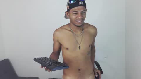 masters_latins online show from July 10, 1:47 pm