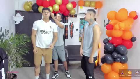 Team Cris Darwin- Fernando- Stiven- David online show from October 23, 11:20 am