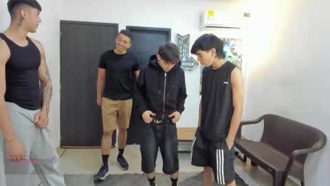 Team Cris Darwin- Fernando- Stiven- David online show from February 4, 11:27 am