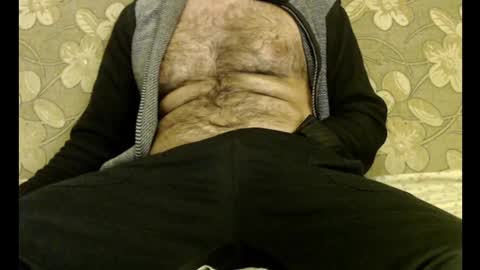 Snapshot of mastership02 chatting on December 4, 9:24 pm Master online show from December 4, 9:24 pm