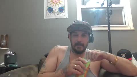 mastersmiley69 online show from April 12, 1:54 am