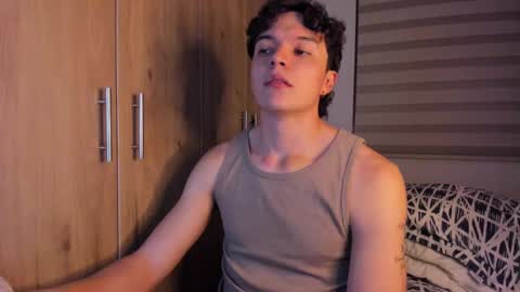 Snapshot of mastrangelo_x chatting on September 13, 4:23 am mastrangelo_x online show from September 13, 4:23 am