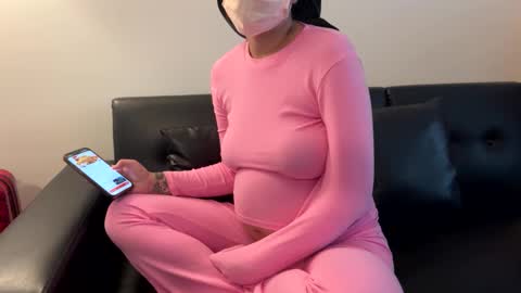 Snapshot of masturbatingmariamiller chatting on October 1, 7:42 pm masturbatingmariamiller online show from October 1, 7:42 pm