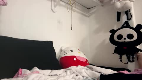 Snapshot of masturbatingmariamiller chatting on December 5, 4:32 am masturbatingmariamiller online show from December 5, 4:32 am