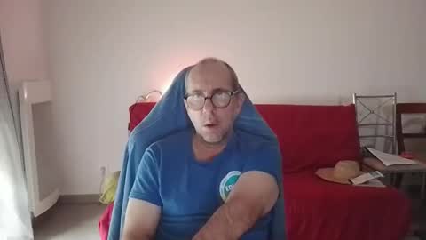 mat11efou online show from November 2, 7:22 am