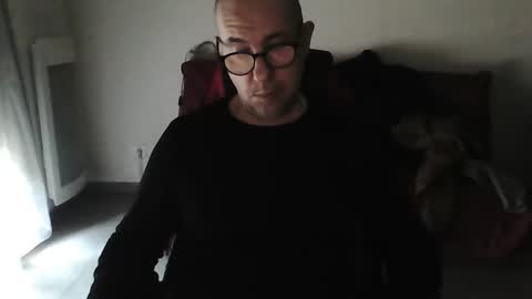 mat11efou online show from January 10, 10:39 am