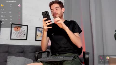 MATEO HUNTER online show from November 4, 3:38 am