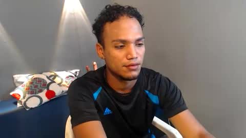 Mateo and Noah online show from April 9, 5:18 pm