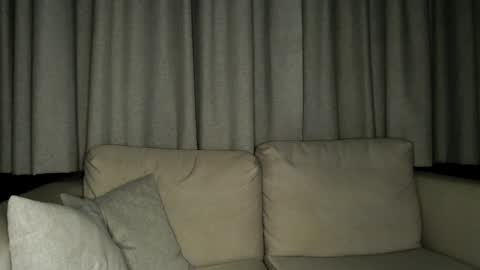 mateo_zeus online show from December 5, 5:28 pm