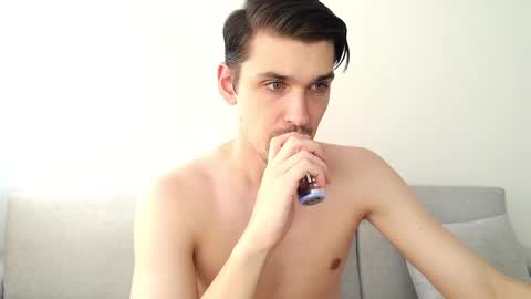 mateo_zeus online show from December 31, 6:05 am