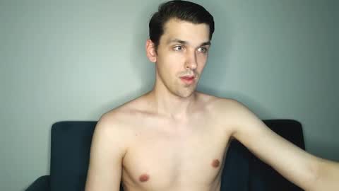 mateo_zeus online show from January 4, 12:05 pm