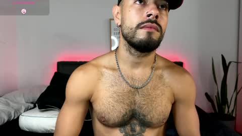 Mateo Baer online show from March 29, 1:11 pm