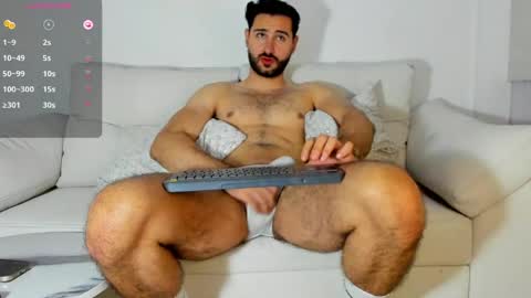 mateoking_ online show from March 31, 11:49 pm