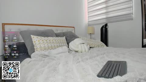 Snapshot of mateoleone chatting on December 5, 2:36 pm Matt online show from December 5, 2:36 pm