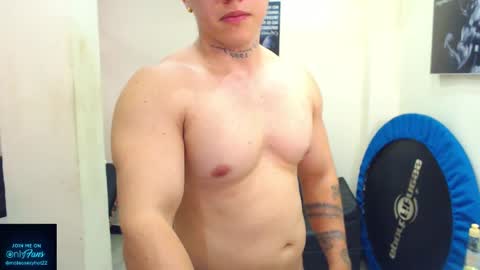 Mateo online show from May 26, 10:06 pm