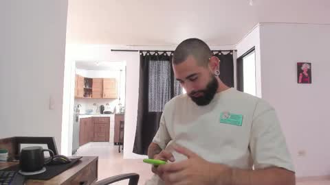 Snapshot of matheusbeard2 chatting on March 9, 6:34 pm Matheus online show from March 9, 6:34 pm