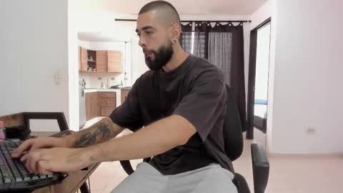 Snapshot of matheusbeard2 chatting on March 18, 6:44 pm Matheus online show from March 18, 6:44 pm