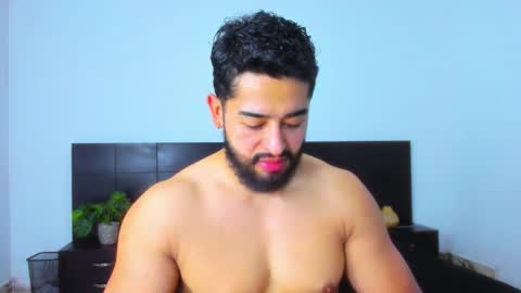 Snapshot of mathew_flintt chatting on September 18, 11:51 pm Mathew Flintt  online show from September 18, 11:51 pm