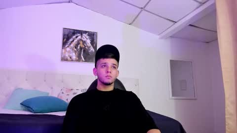 mathewboy2 online show from January 15, 11:15 am