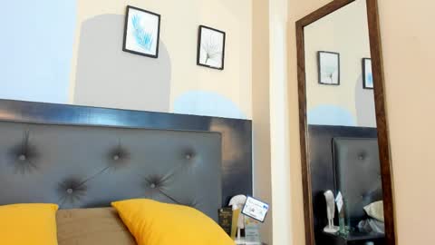 mathewboy2 online show from April 18, 11:25 am