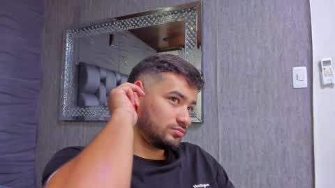 Mathews online show from December 11, 11:30 am