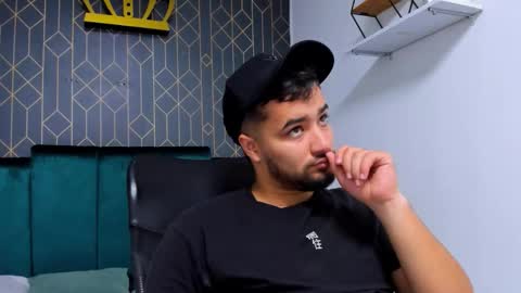 Snapshot of mathews_colton1 chatting on February 7, 11:47 am Mathews online show from February 7, 11:47 am